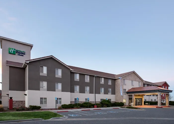 Holiday Inn Express Hotel & Suites Littleton By Ihg