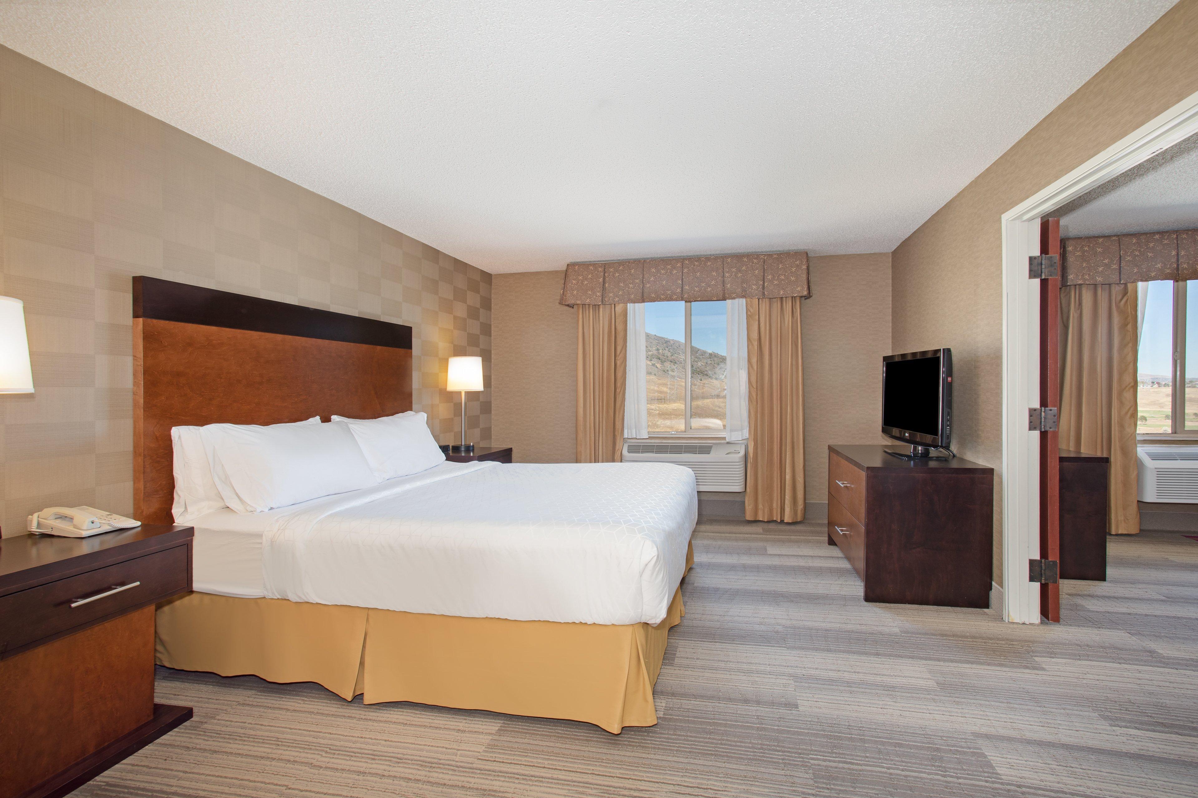 Express & By Ihg Hotel